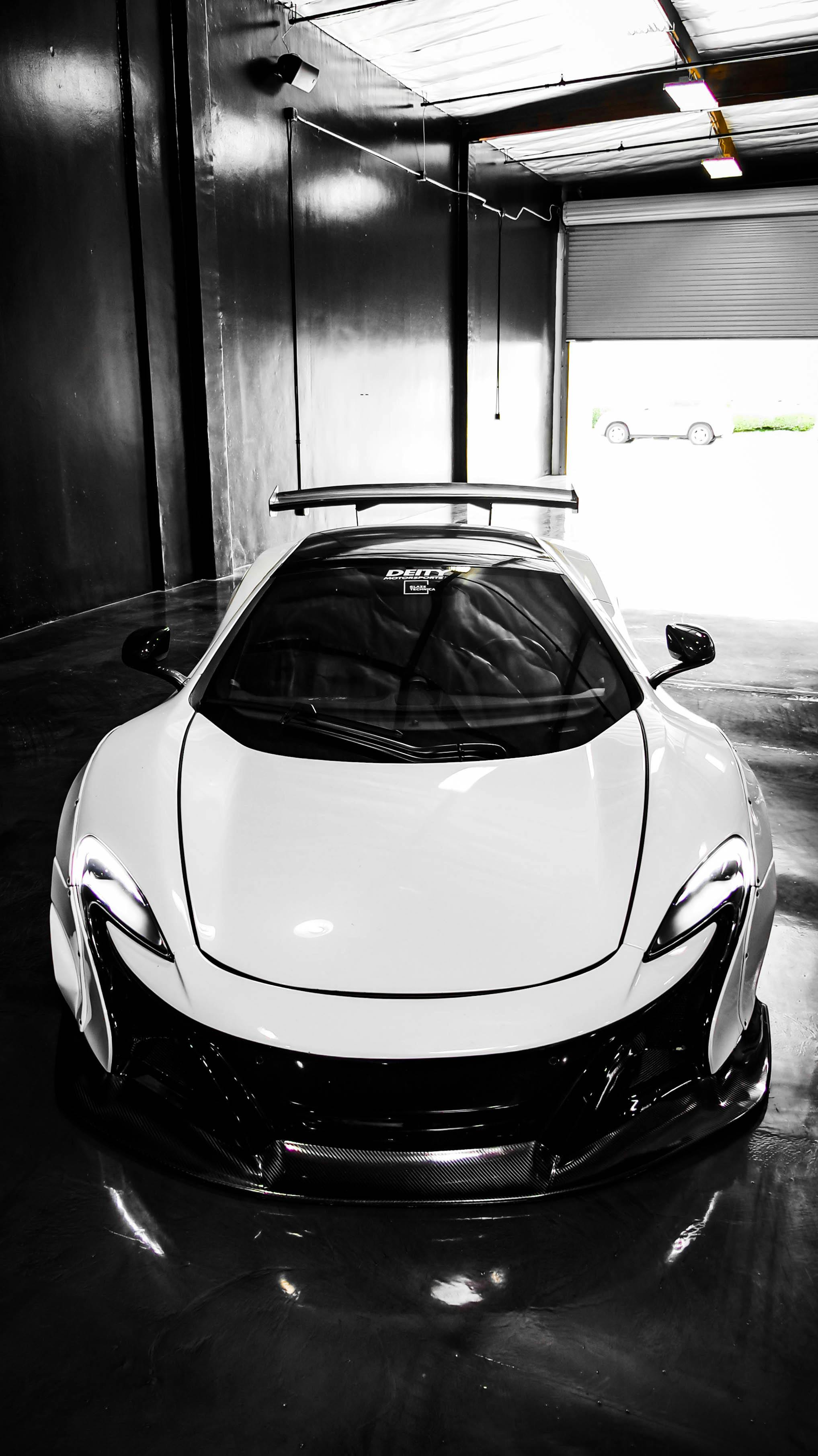 McLaren Senna